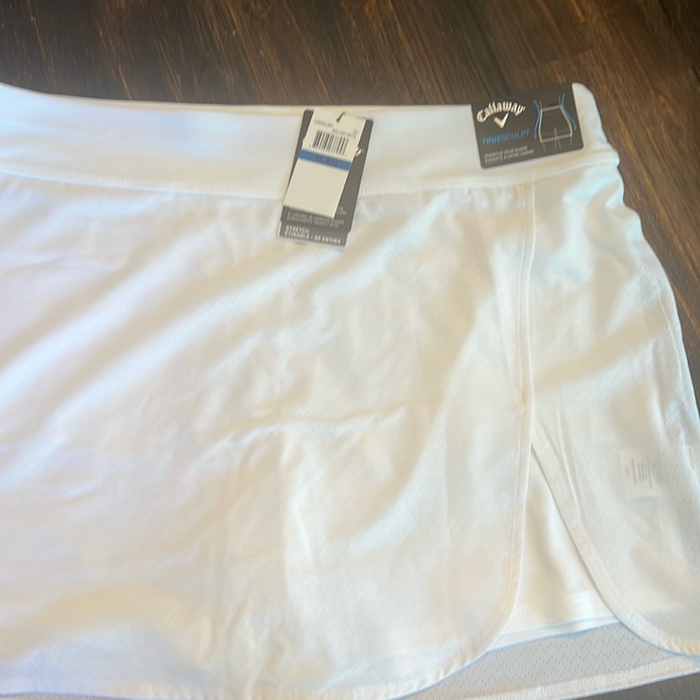 NWT women’s Callaway skort XL